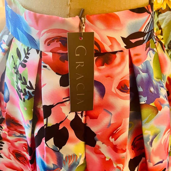 🎉New Gracia Multicolor Floral A-Line Skirt - Picture 7 of 11